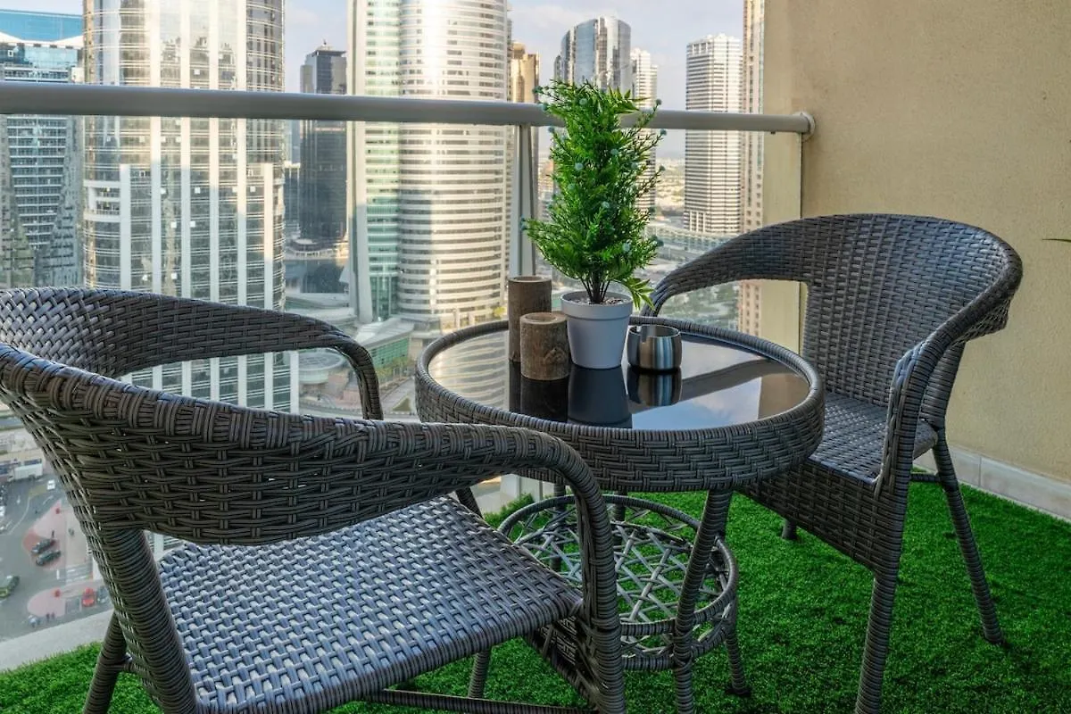 Luxury Studio - Lake View Tower Dubai United Arab Emirates